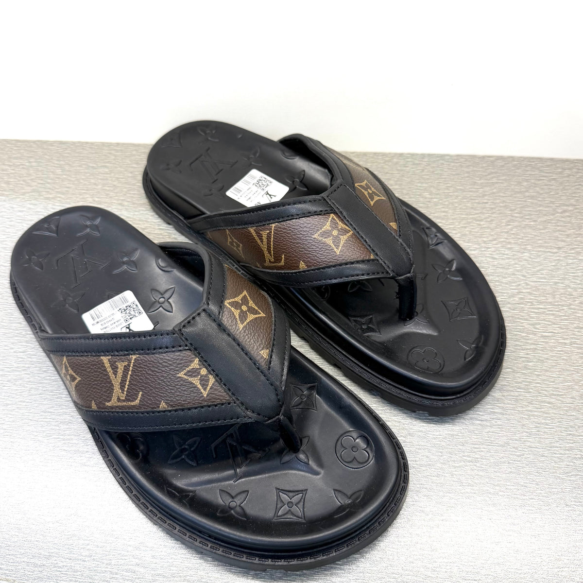 PREMIUM IMPORTED SLIDE WITH BOX HQS