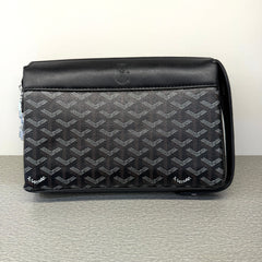 GYRD Classic Shoulder Bag