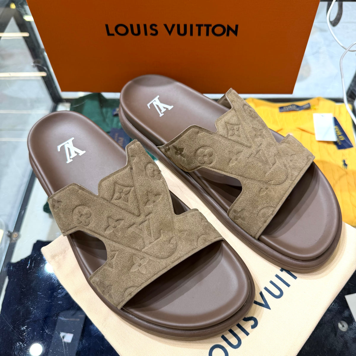L-V HIGH QUALITY SLIDE HQS26