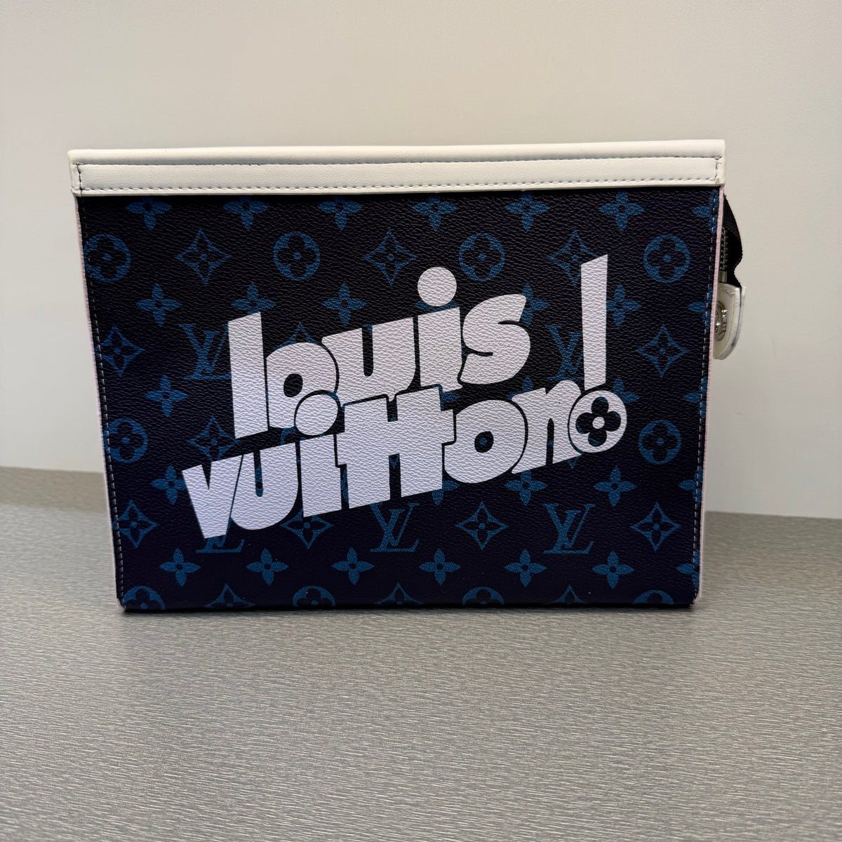 Trendy pouch premium Bag with box