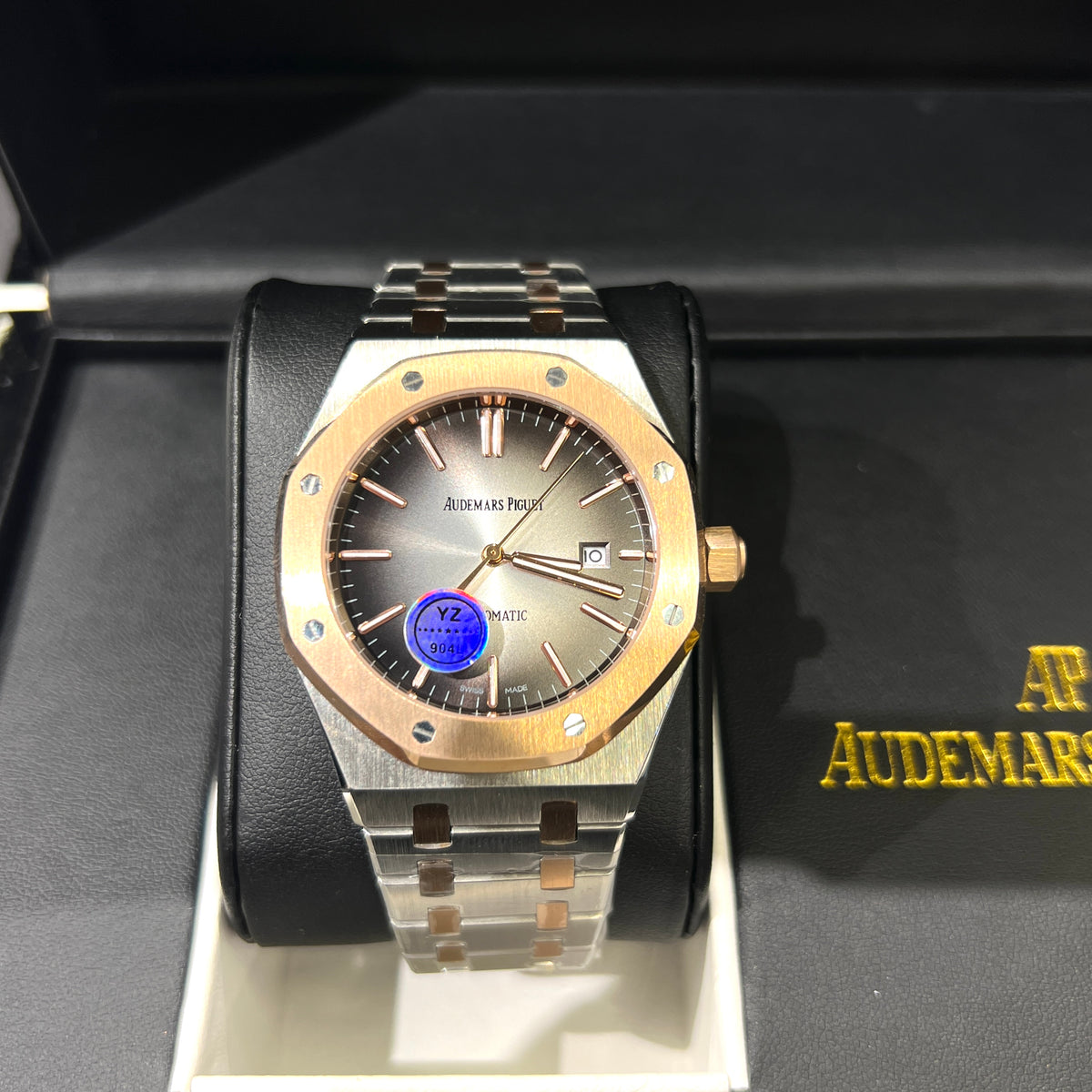 AP MASTER PLUS WATCH WITH BOX