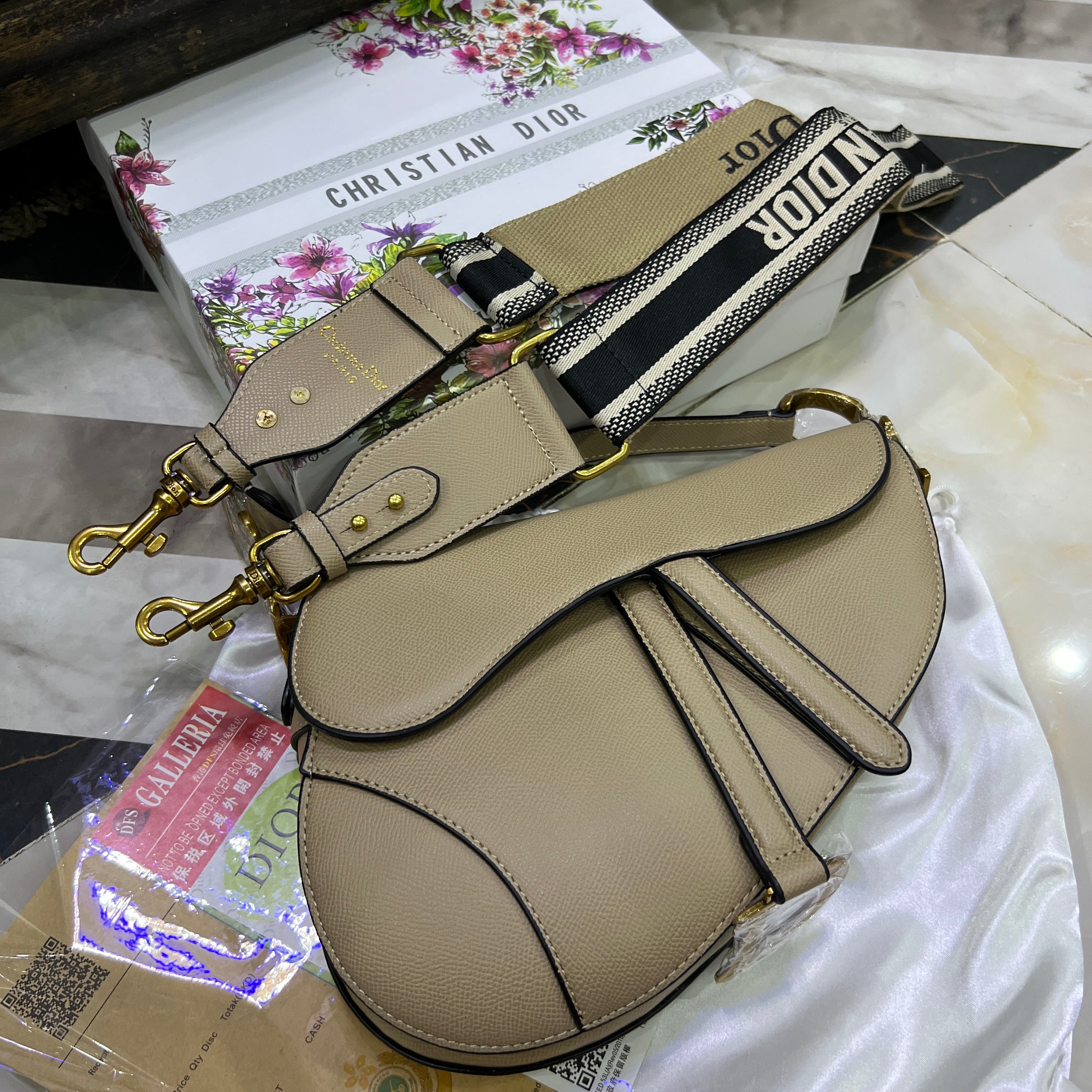 High quality Ladies bag with box LB03w