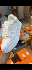GU HIGH QUALITY SNEAKERS
