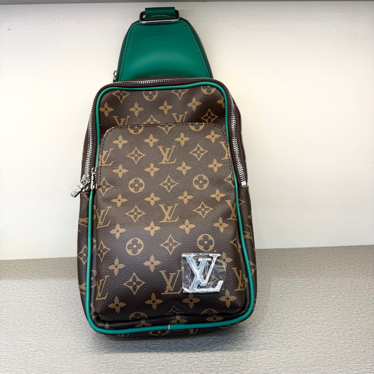 L-V Classic Shoulder Bag