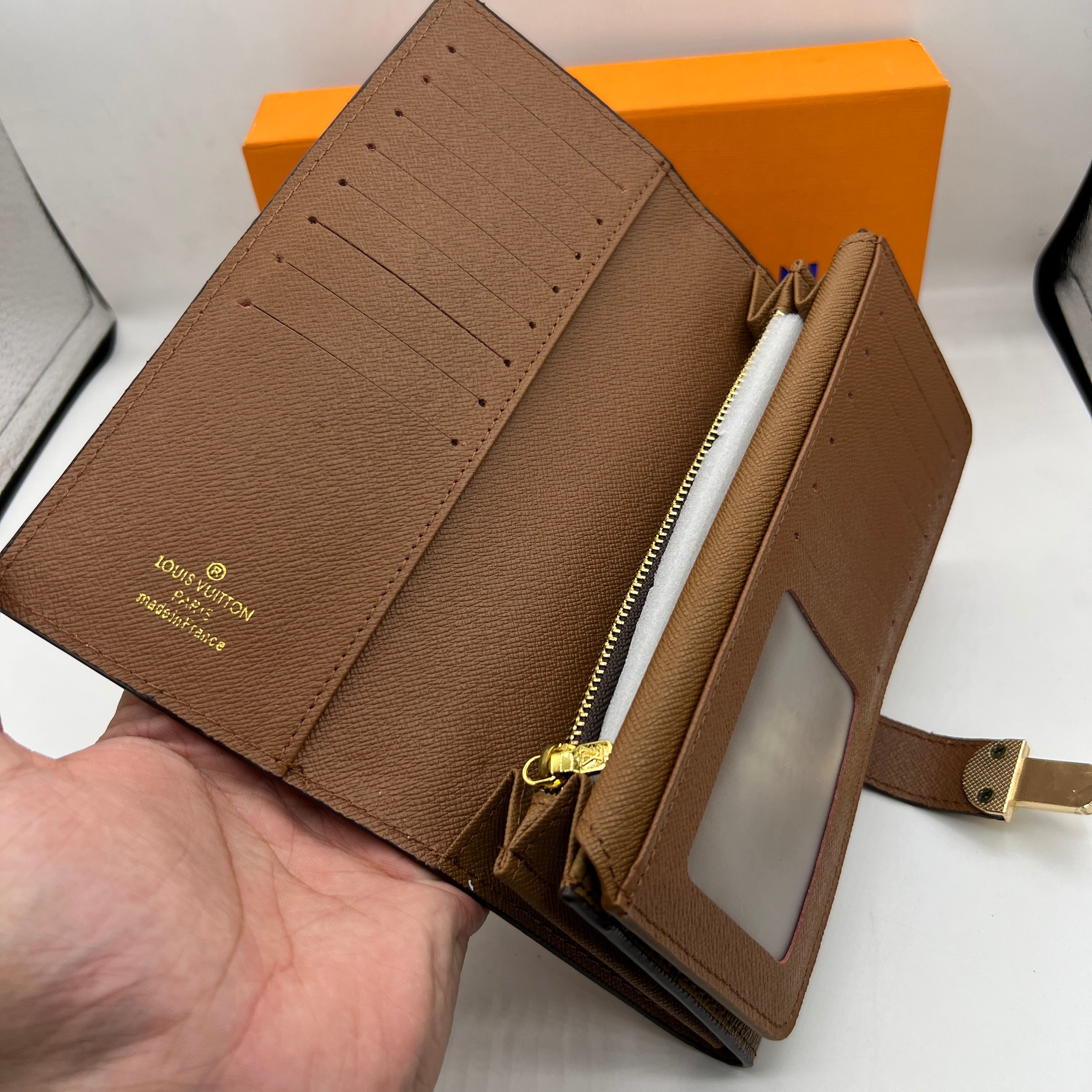 LV LNG Wallet WAL