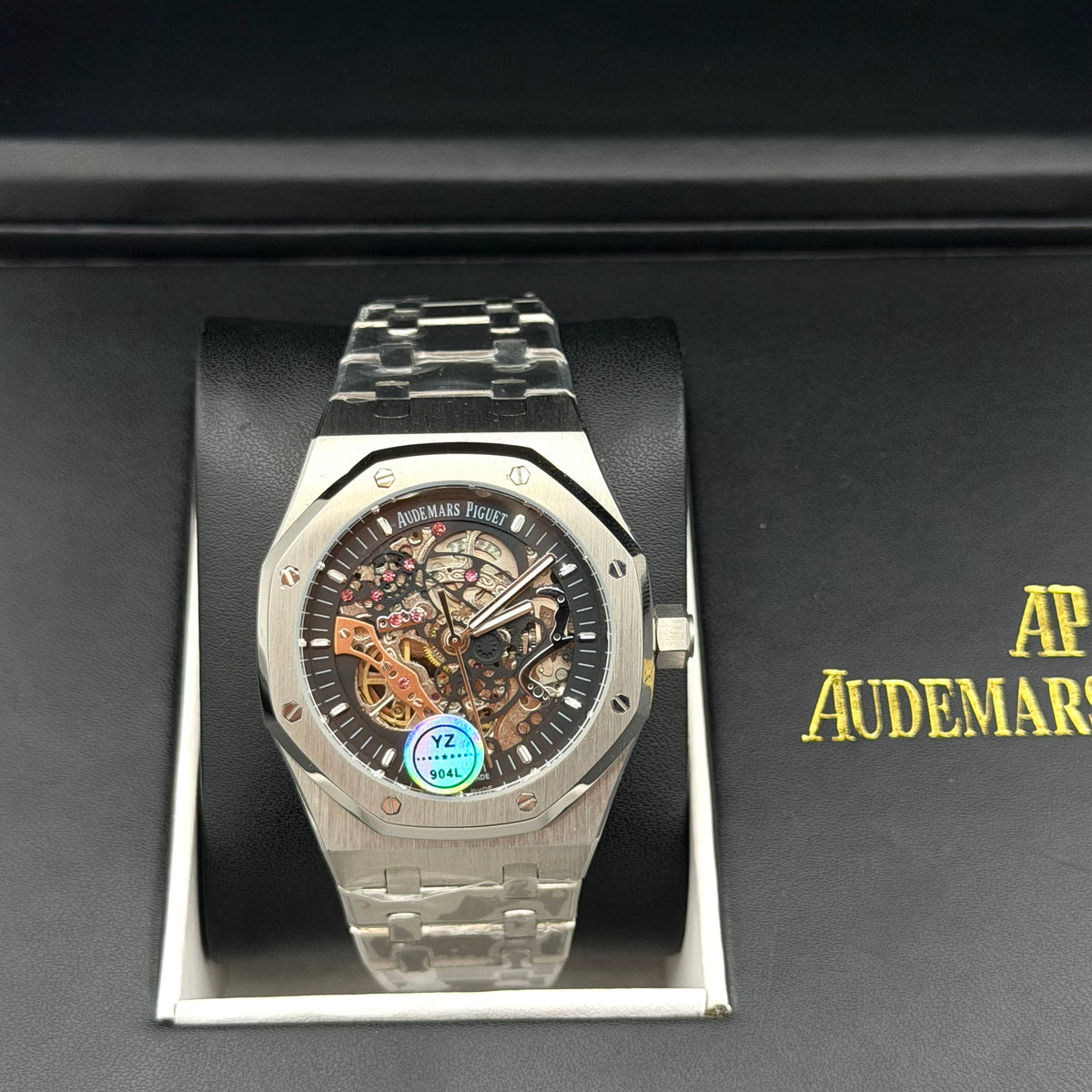AP MASTER PLUS WATCH WITH BOX