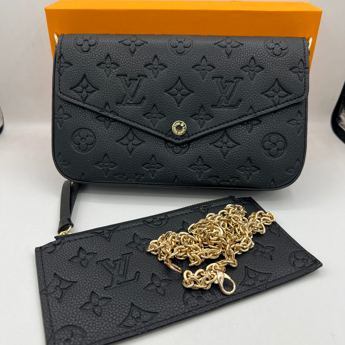 LV B Wallet WAL