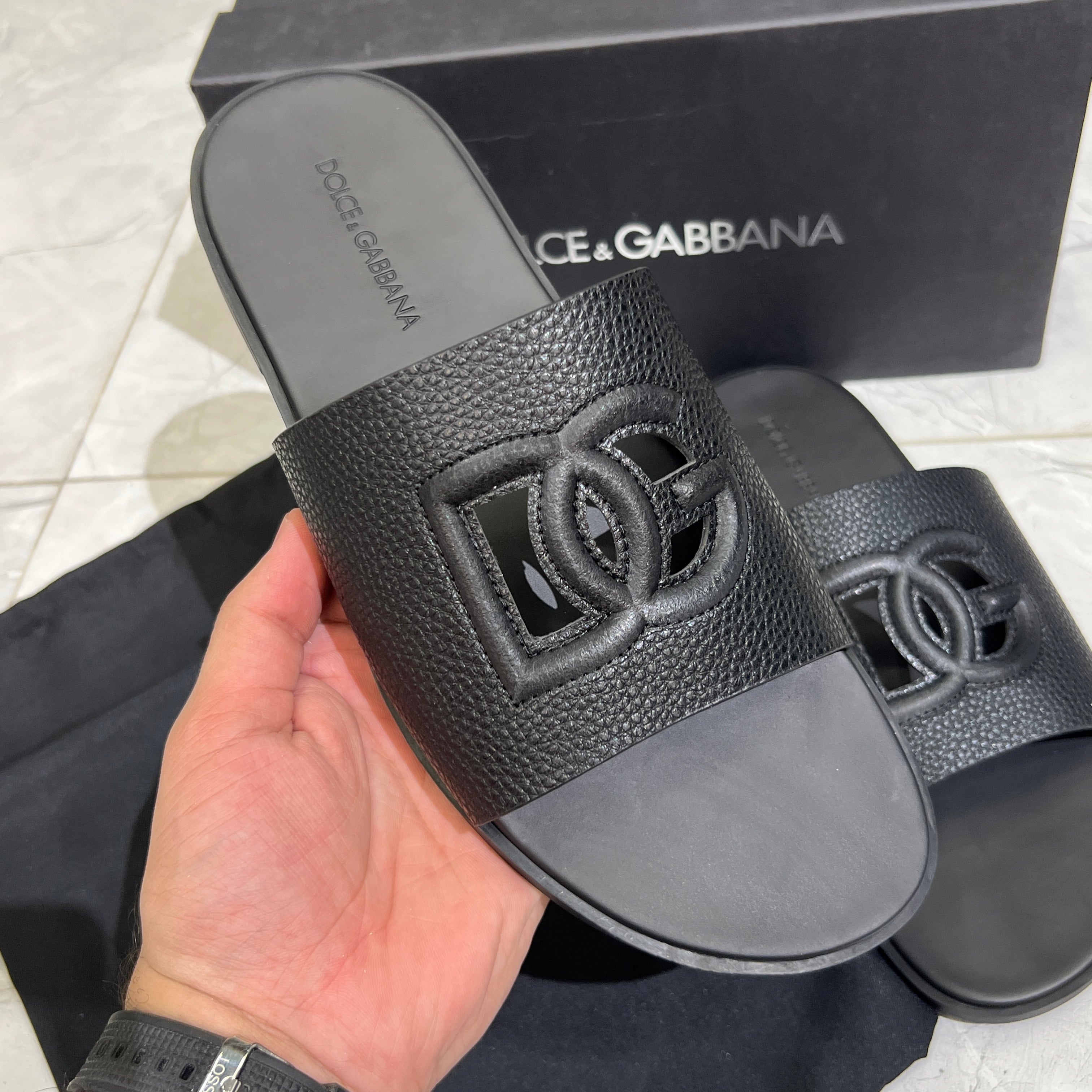 D&G HIGH QUALITY SLIDE
